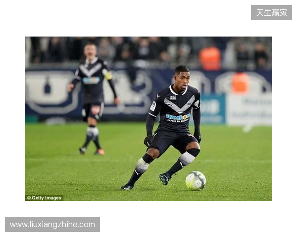 邮报：为马奎尔的离开做准备，曼联考虑引进森林后卫穆里略