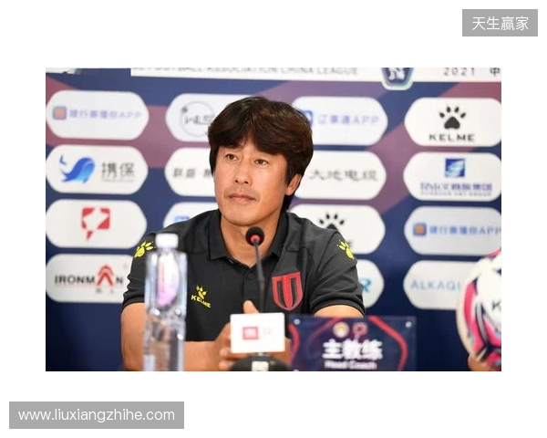 成都蓉城前主帅徐正源近况。和每年假期时一样,徐正... 成都蓉城前主帅徐正源近况。和每年假期时一样,徐正...