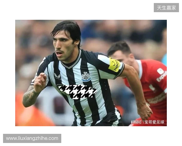 记者：曼联无意吉马良斯；认为重金签托纳利在成本上不划算